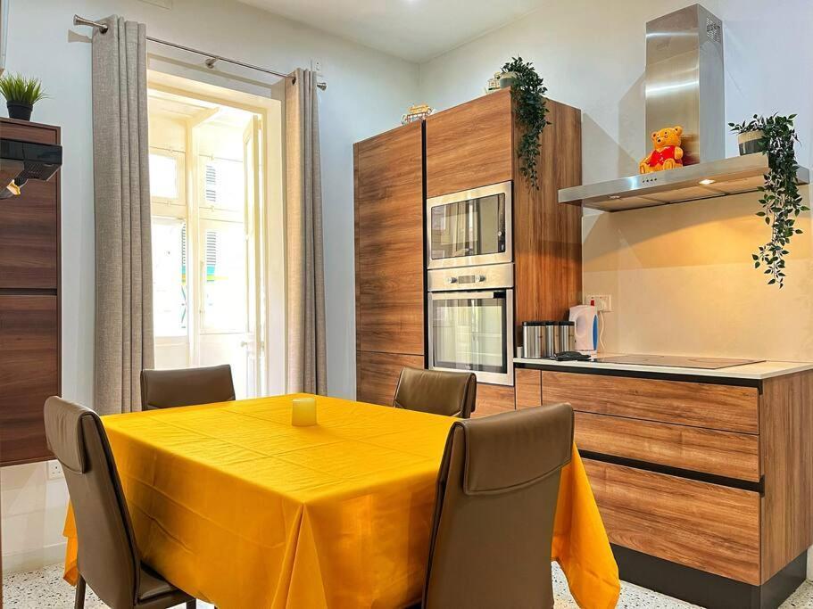 Heart Of Valletta - Apartment מראה חיצוני תמונה
